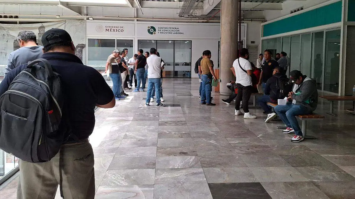 citan a trabajadores de truper despedidos para liquidarlos 