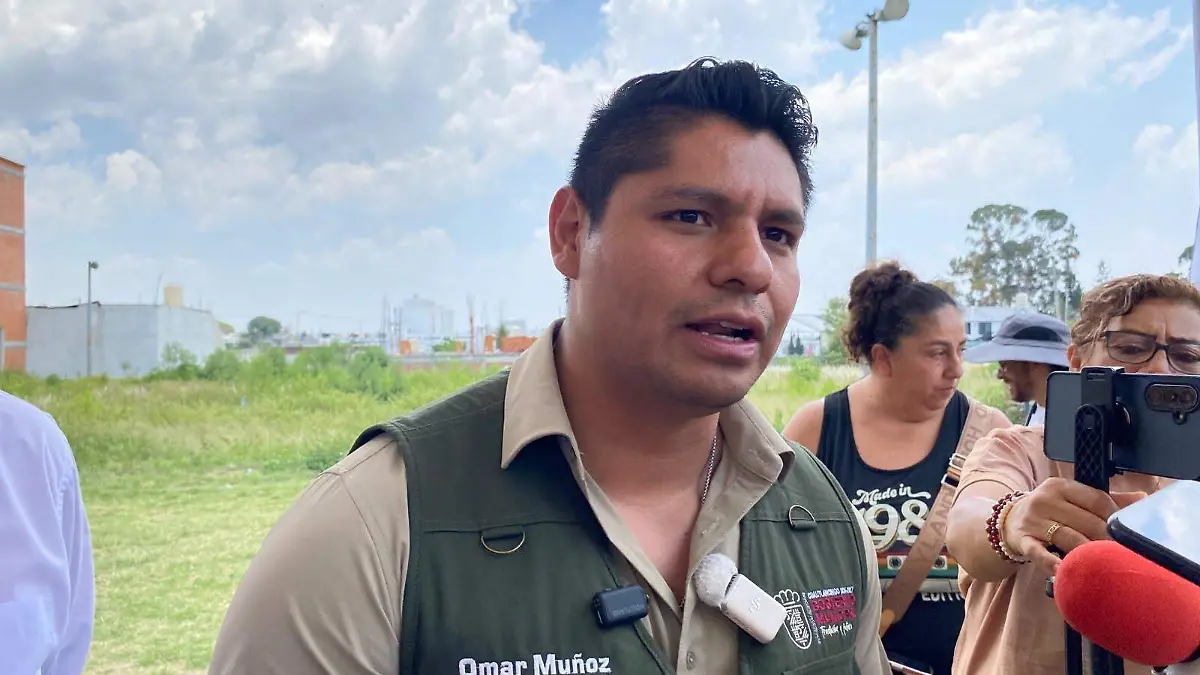 El presidente municipal de Cuautlancingo, Omar Muñoz Alfaro, informó que la nueva estrategia busca regularizar el servicio