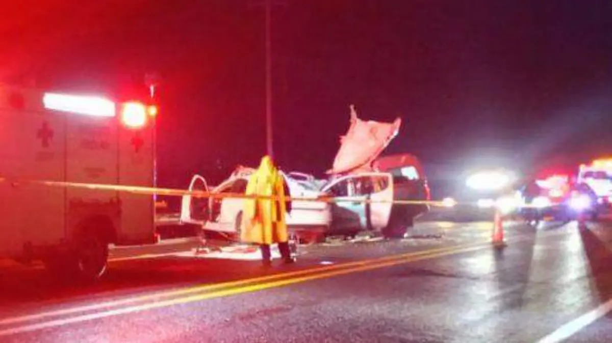 Choque-en-carretera-Salamanca - Morelia (3)