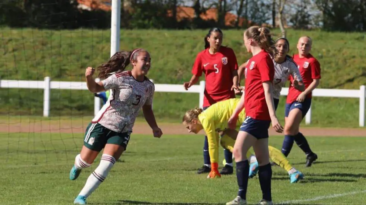 7b45a2cf-9d5f-409c-8215-581e4eaa2a4e