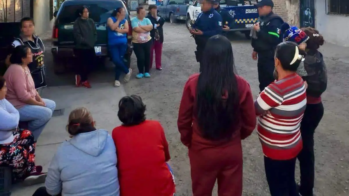 Encabeza-juntas-entre-vecinos