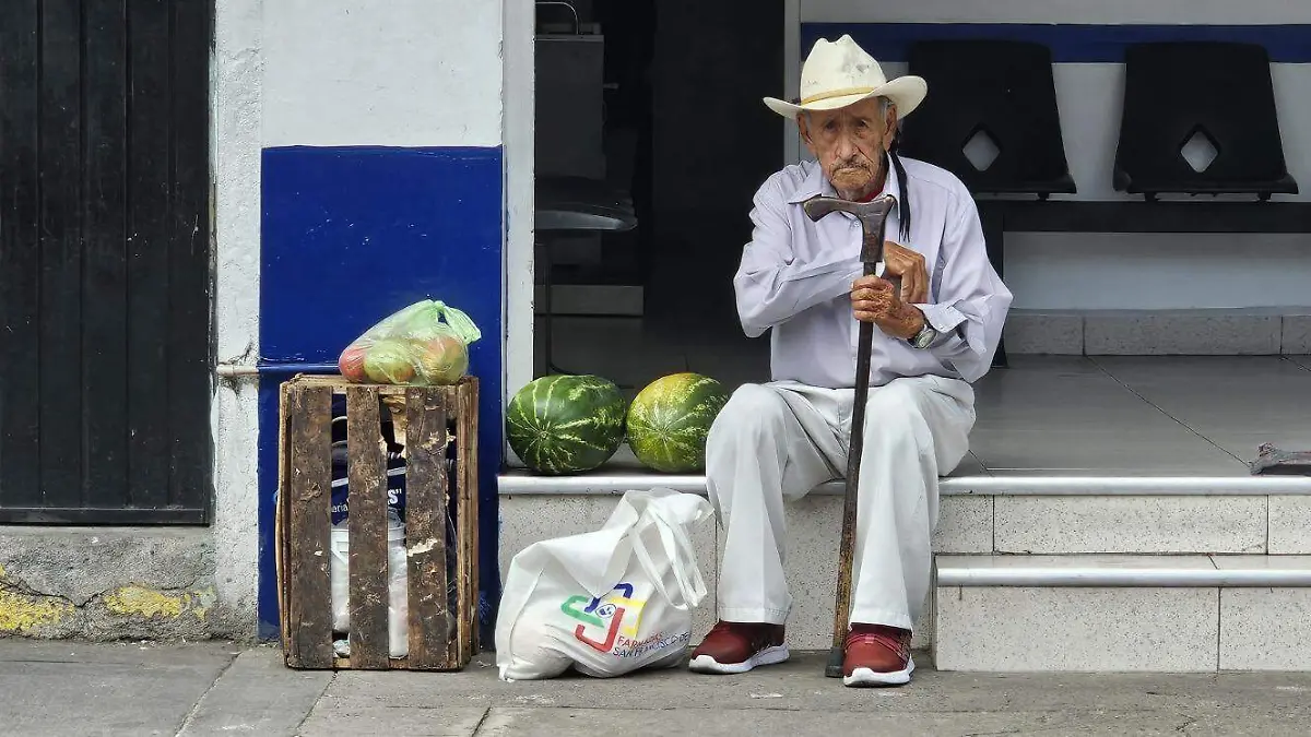 b39f6dea-42f8-499e-a17f-3f7d2eec57b9