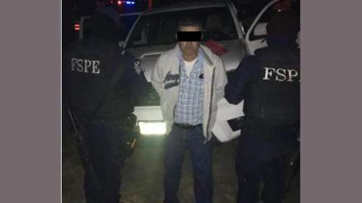 aseguran persona con arma de fuego y vehiculos con irregularidades  (3)