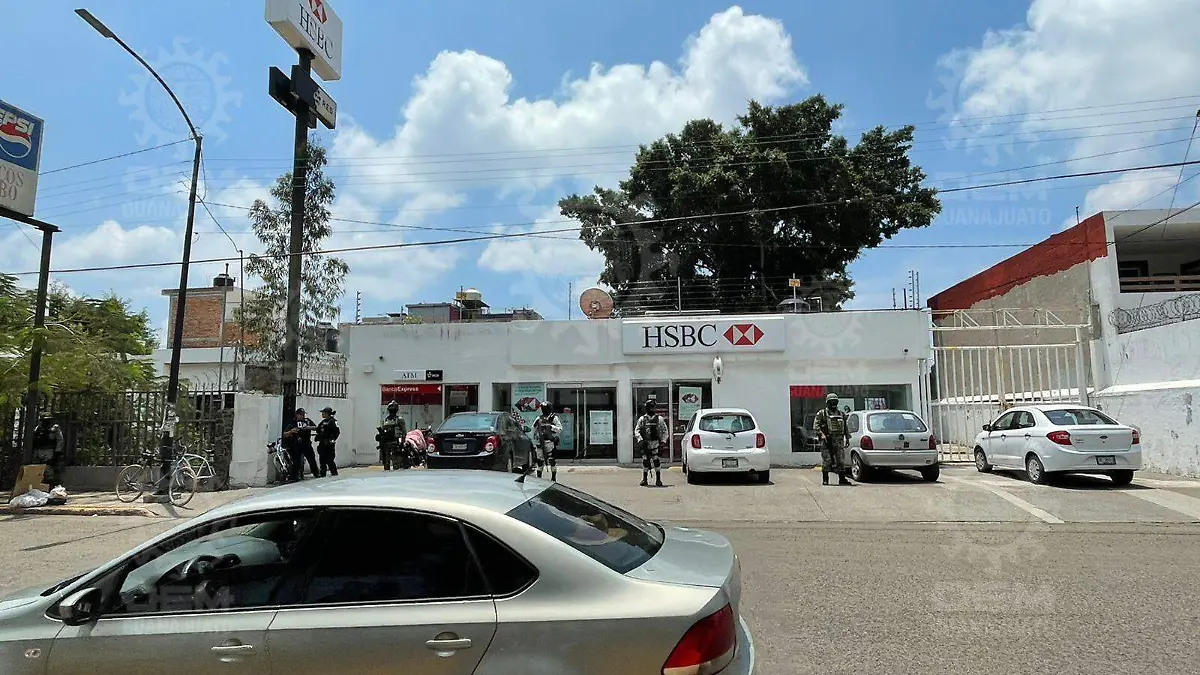 asaltantes-de-banco (2)