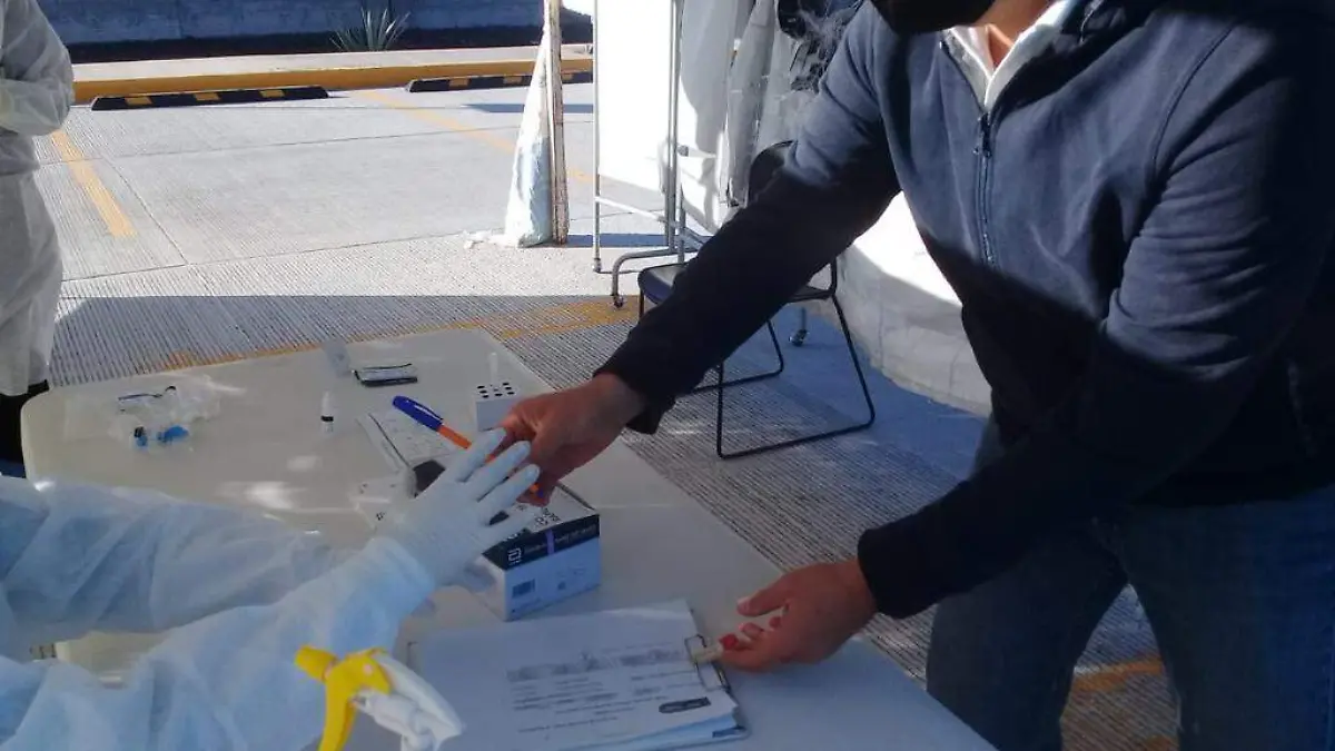 CONTINÚAN CON LA APLICACIÓN DE PRUEBAS RÁPIDAS Y PCR 1