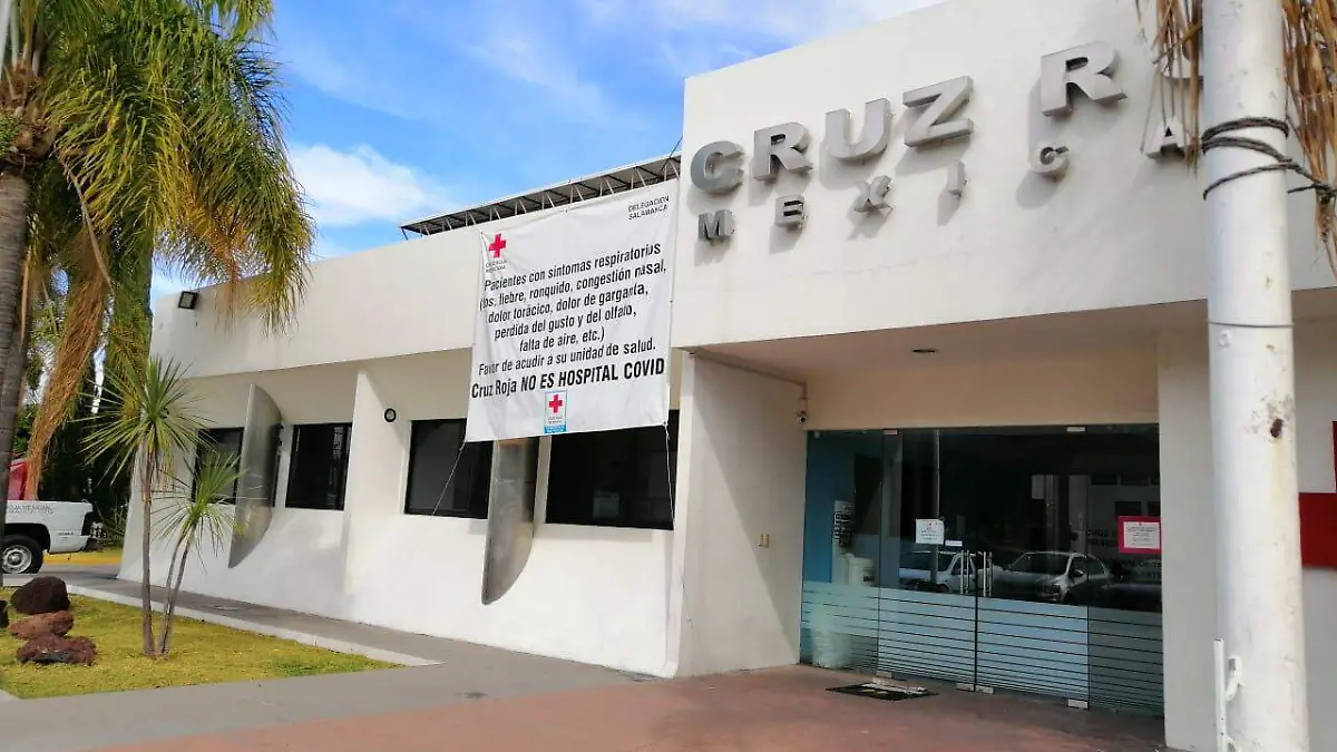 EN CONSTANTE CAPACITACIÓN PARAMÉDICOS DE CRUZ ROJA 2