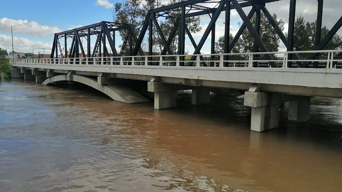 Baja-nivel-del-Río-Lerma