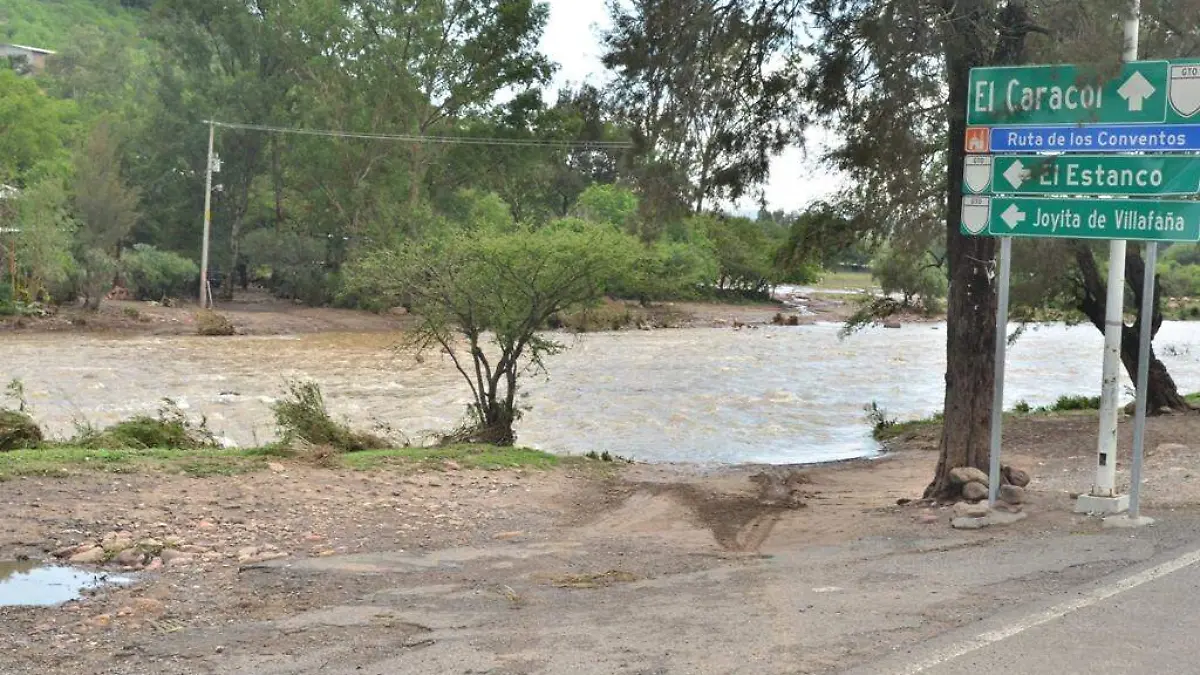 Comenzó-construcción-del-puente-del-Estanco  2 (1)