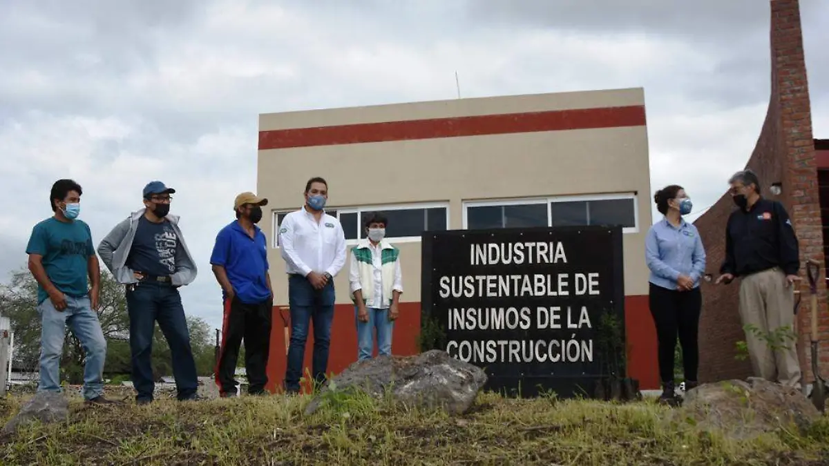 Reforestan Parque Ladrillero 1