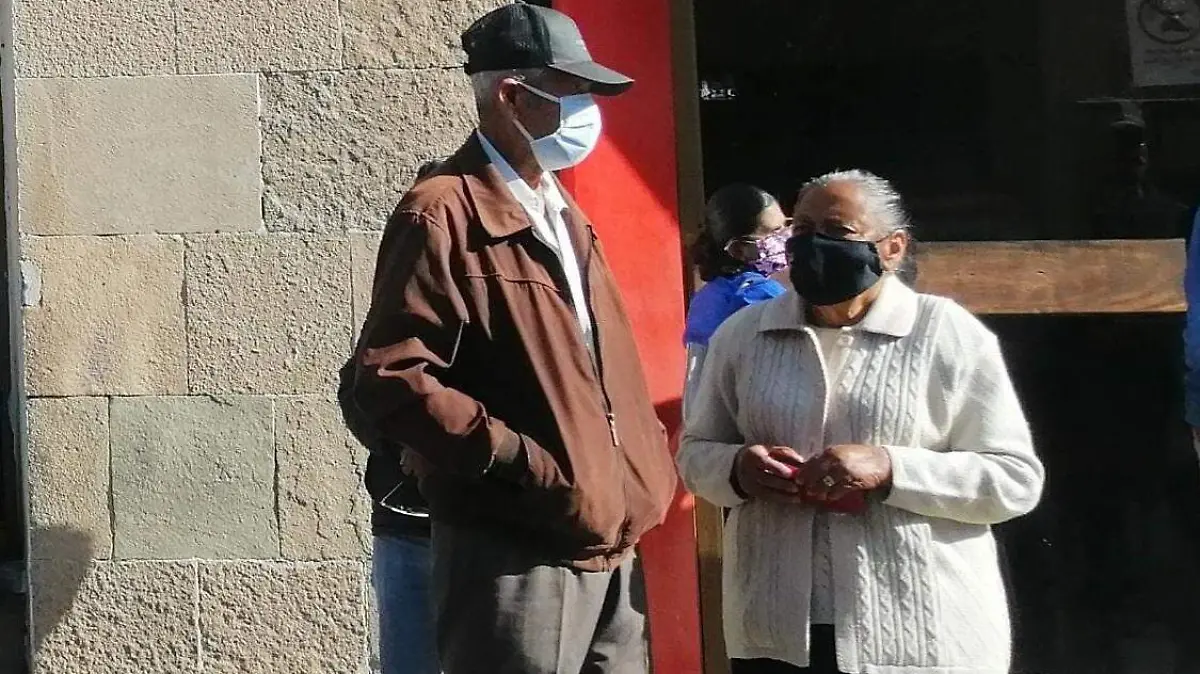 ES RESPOSABILIDAD DE FAMILIARES CUIDAR A LOS ADULTOS MAYORES 1