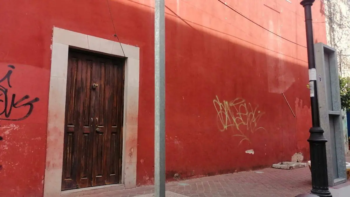 Vandalizan-edificio-histórico 1 (1)