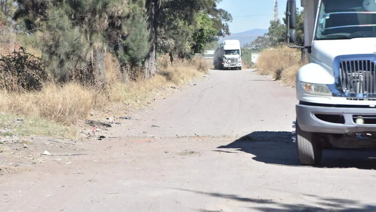 Inicia-el-desalojo-de-escombro-contaminado-de- Tekchem-2