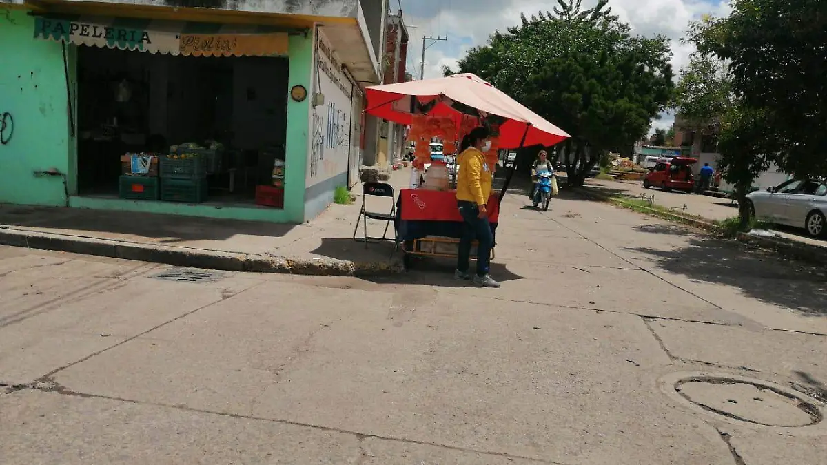 Supervisan comercio afuera de las escuelas 1