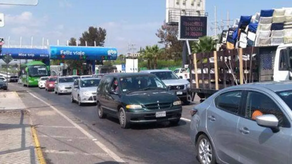 GUANAJUATO. - TAMBIÉN PAGARÁ TENENCIA EL TRANSPORTE PÚBLICO AFIRMÓ VANESSA SÁNCHEZ (3)