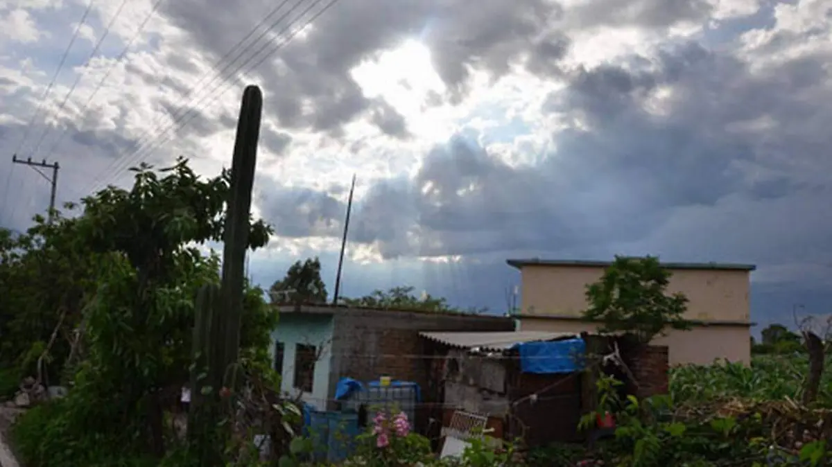 1 FOTO SE TRABAJA EN