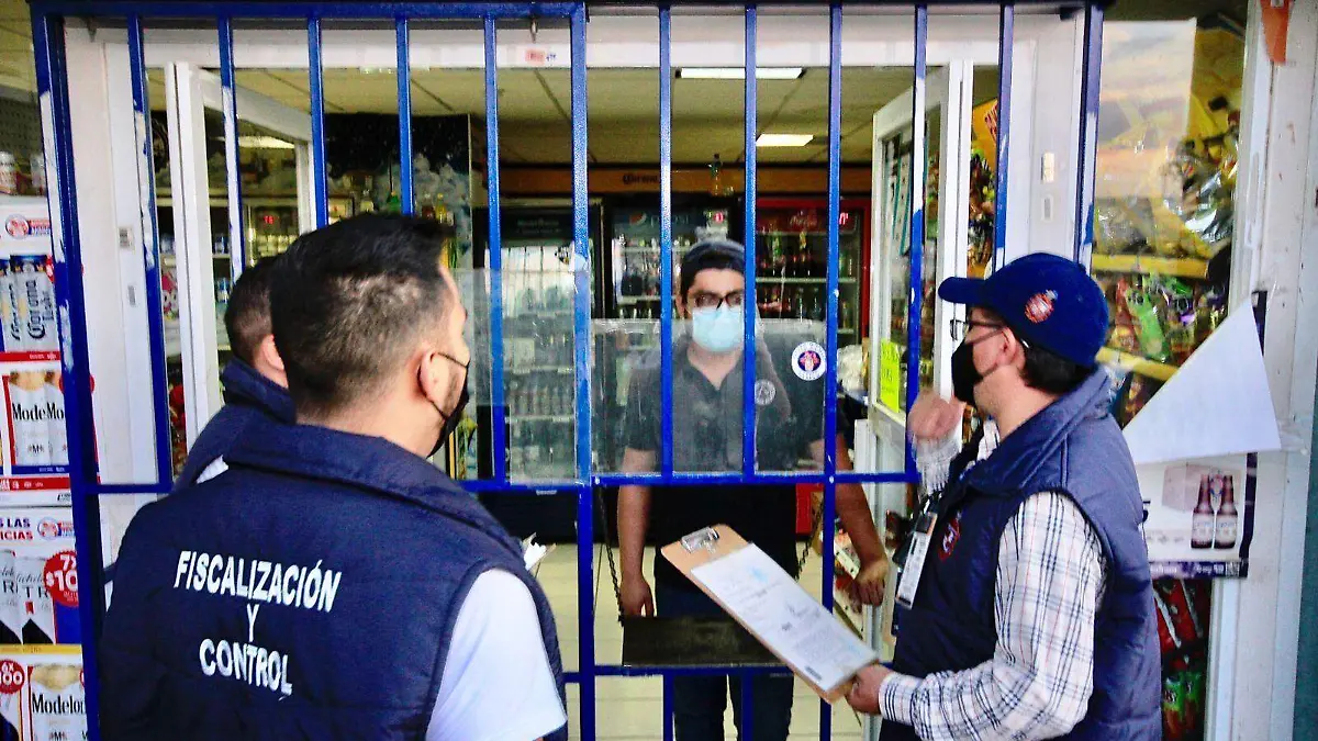 PROMUEVE GOBIERNO MUNICIPAL ORDEN Y LEGALIDAD COMERCIAL (1)