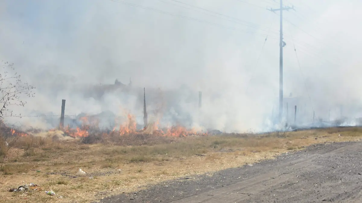 Incendio-alerta-a-habitantes 