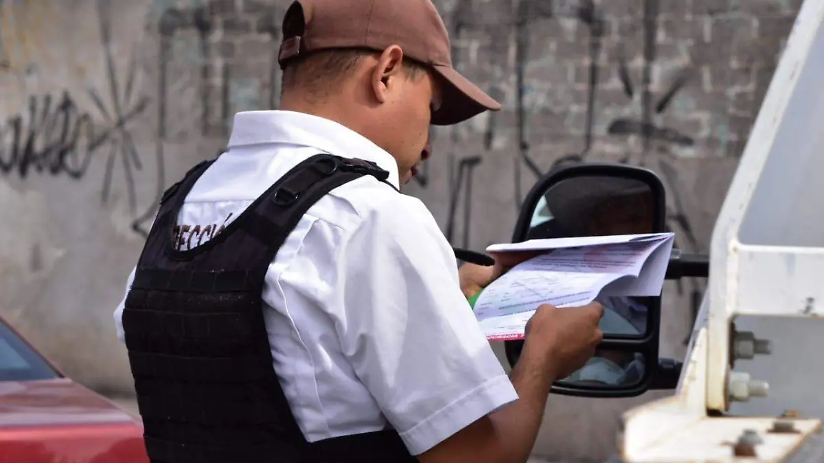 INVITAN A SALMANTINOS A PAGAR REFRENDO VEHICULAR 2