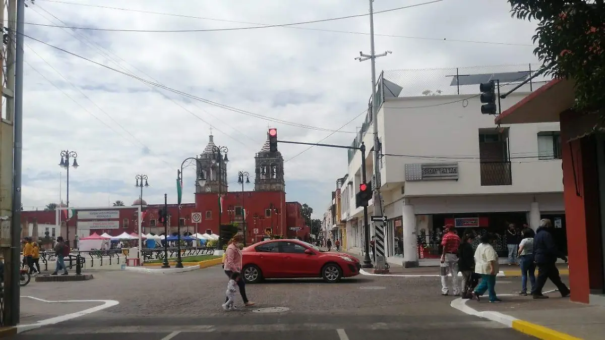 Colocan semáforos antes de concluir la administración  1