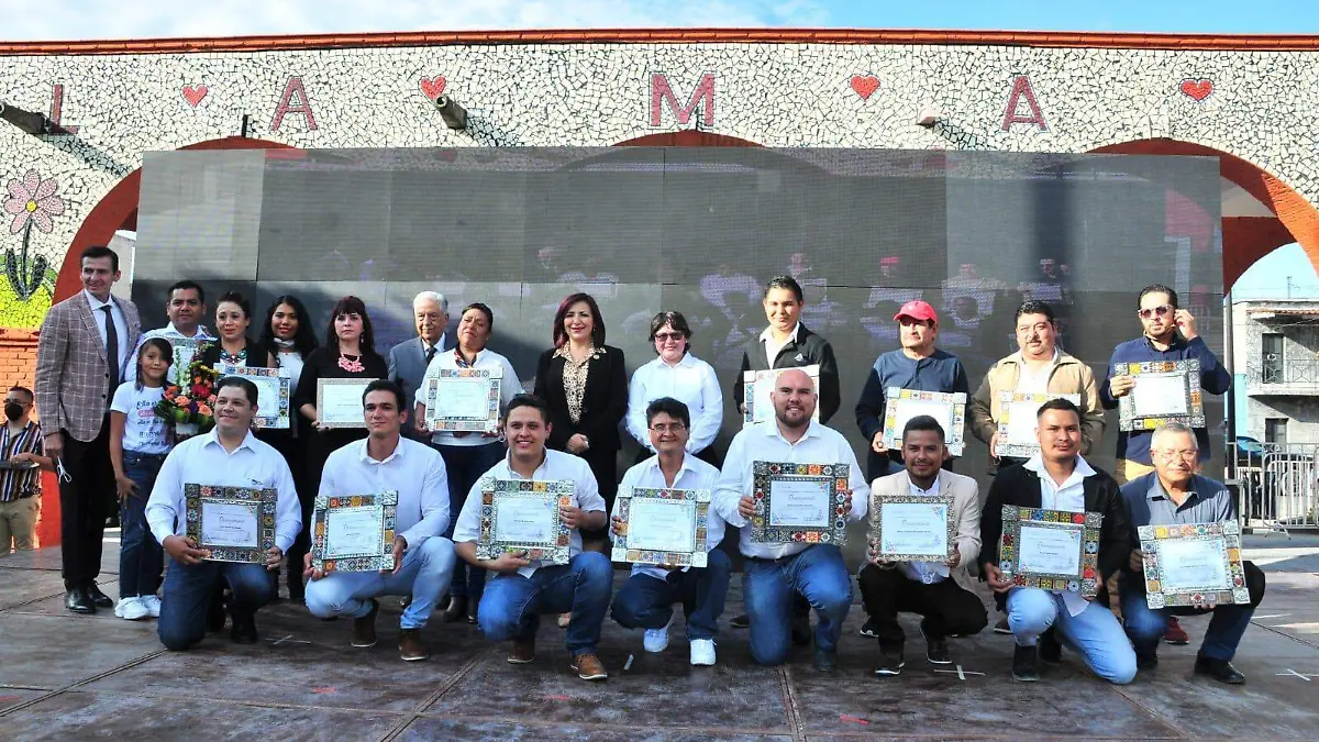 Inauguran-Jardin-Xidoo (1)