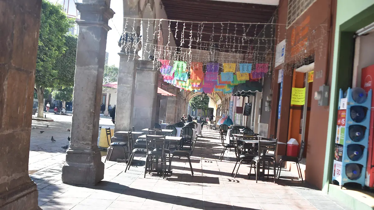 PIDE ACELARAR REVISION DE LINEAMIENTOS DE APOYOS “POR TI SALAMANCA” 1