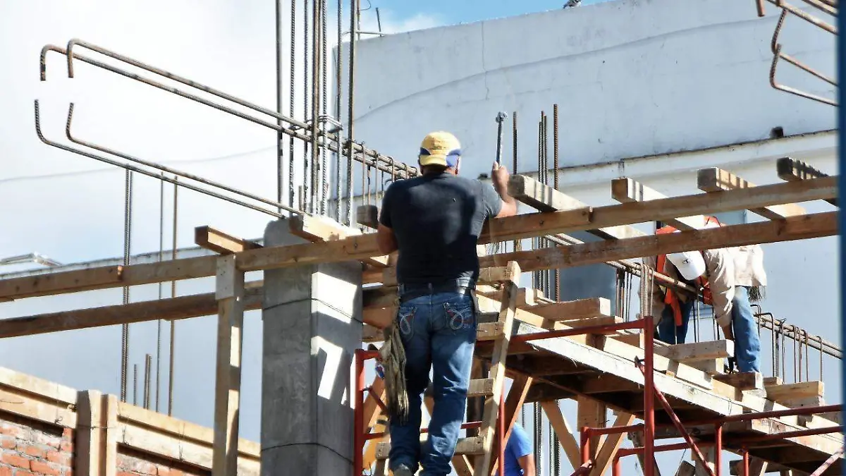PREVE RECUPERACION SECTOR DE LA CONSTRUCCION CON OBRAS MUNICIPALES (4)