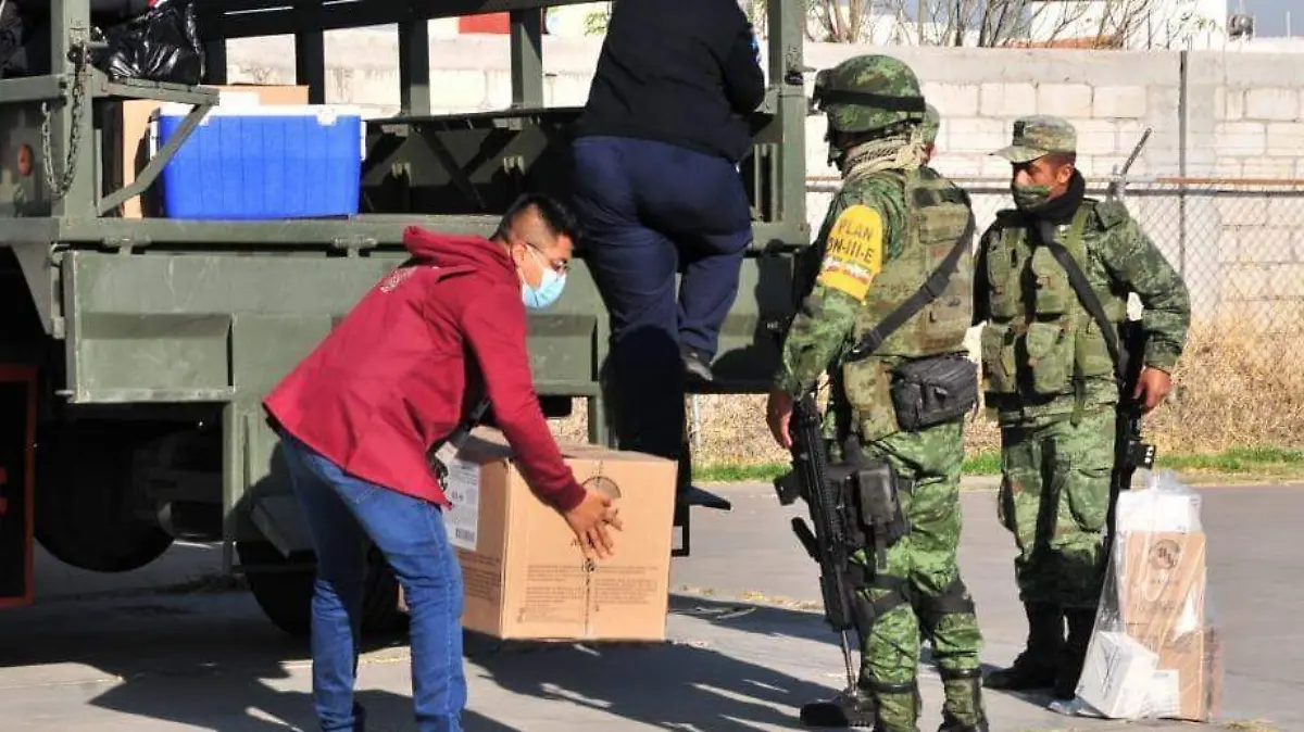 Inicia tarde vacunación anticovid-19 en Valtierrilla  (1)