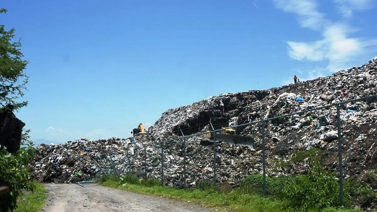 Podria venir la clausura del relleno sanitario  1