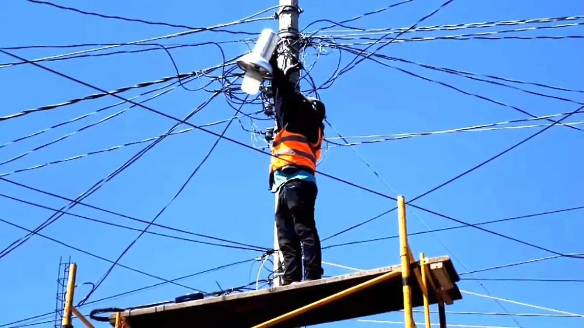 CONTINÚA PROBLEMA DE LUMINARIAS EN ZONA CENTRO 2