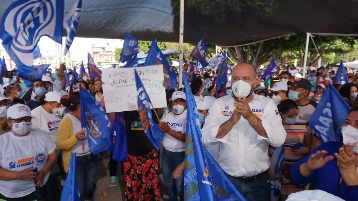 Cierra-Issac-Piña-campaña (2)