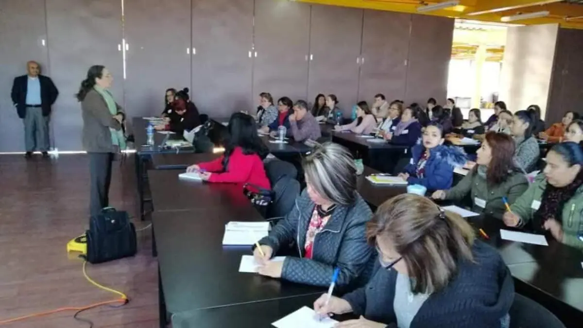 nada concreto sobre la desaparición de la Delegación Regional de Educación  2