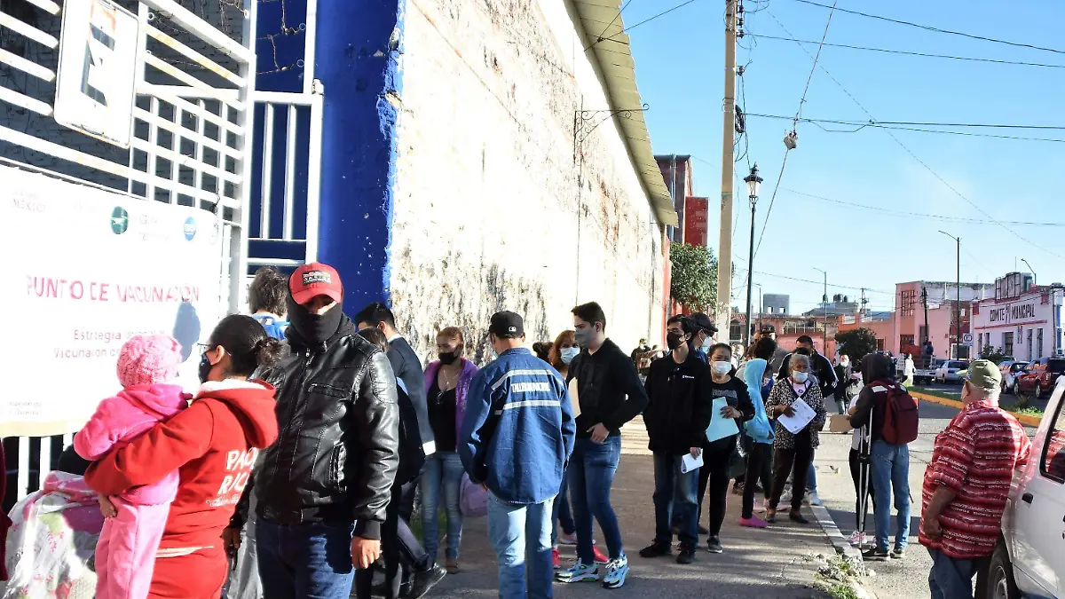 COMPLETAN-ESQUEMAS-DE 