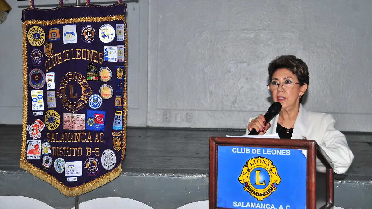 CELITA DIFLORIO, PRIMERA GOBERNADORA SALMANTINA DEL DISTRITO B-5 DEL CLUB DE LEONES 3