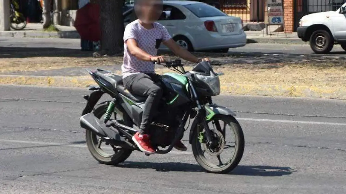 Urgente-atender-carreras-de-motos