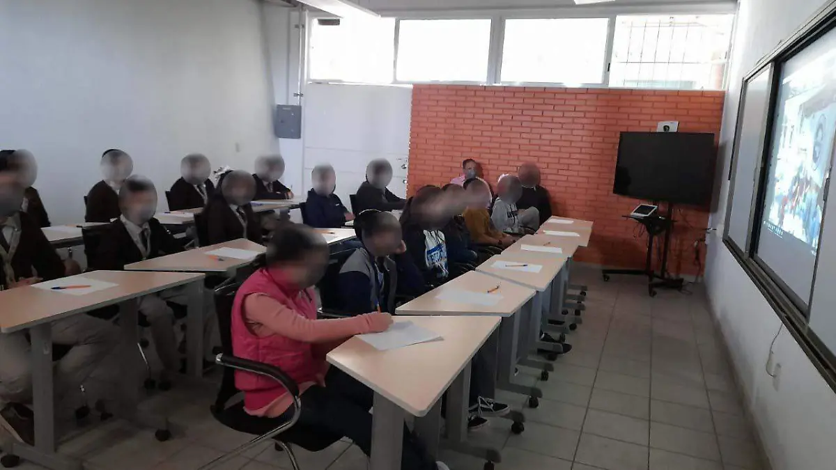 PARTICIPAN ALUMNOS EN PROYECTO DE CIENCIA CON INVETIGADORES 1