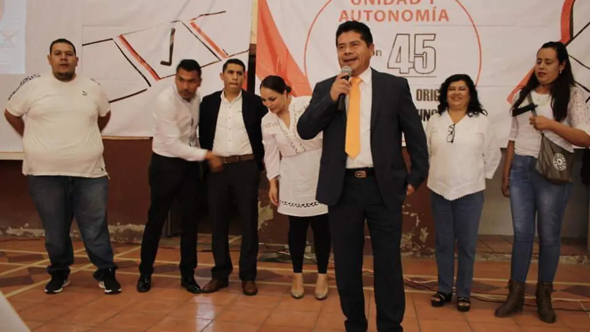 BUSCA RIGOBERTO MACIAS DIRIGENCIA DE LA SECCION 45 DEL SNTE  (2)