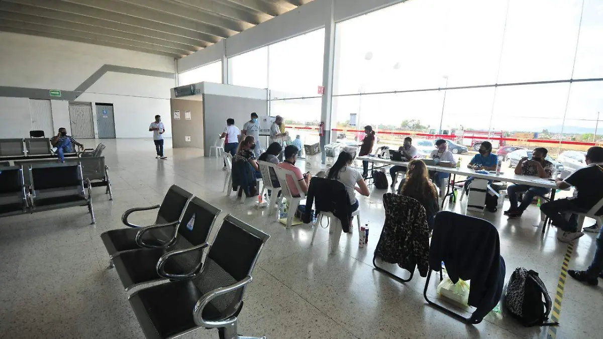 Poca-afluencia-de-personas  (3)