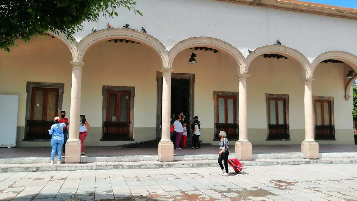 BUSCARÁN ACUERDO PARA PAGAR SALARIOS CAIDOS A EX CONTRALOR MUNICIPAL 2