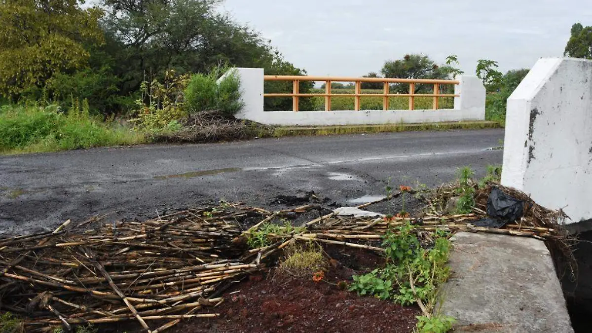 Puente-de-Barrón-sigue-con-afectaciones.  2 (3)