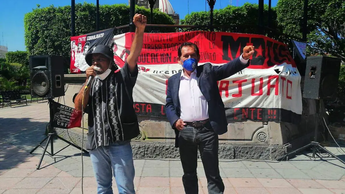 EXIGEN CNTE EXCLARECER LA DESAPARICIÓN DE LOS 43 NORMALISTAS 2