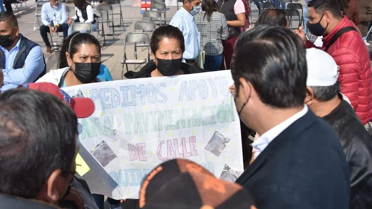 Vecinos de la calle Quintana Roo llevan 20 anos solicitando pavimentacion y drenaje  (3)