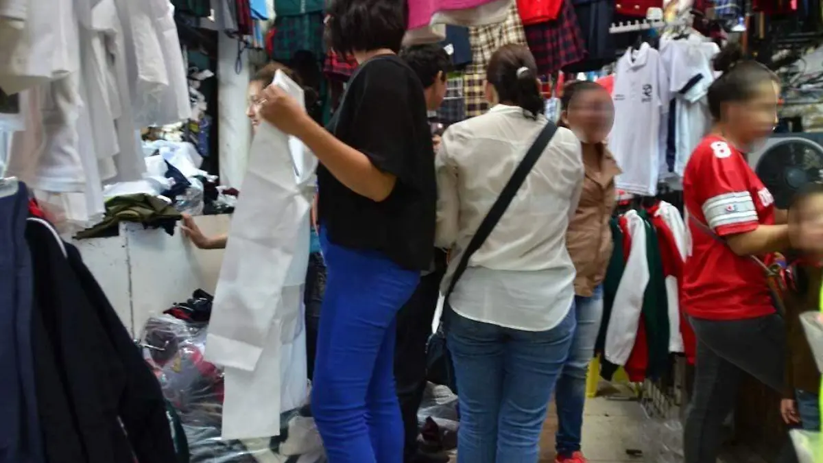 compras anticipadas de uniformes  2
