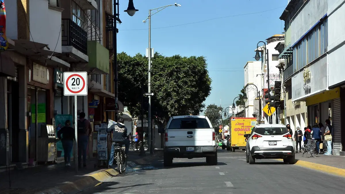 PIDEN MAYOR VIGILANCIA EN PRIMER CUADRO DE LA CIUDAD POR CRISTALAZOS 1