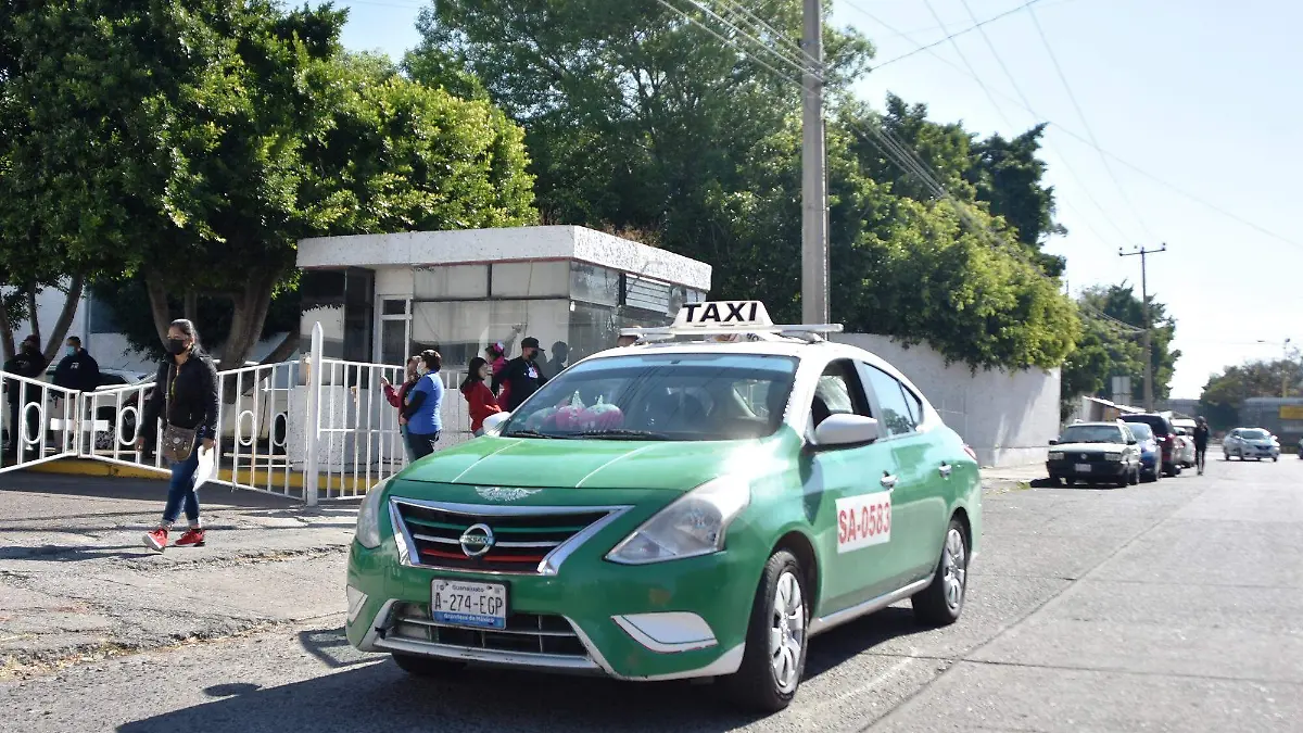 ALICIENTE JORNADAS DE VACUNACIÓN PARA TAXISTAS 1