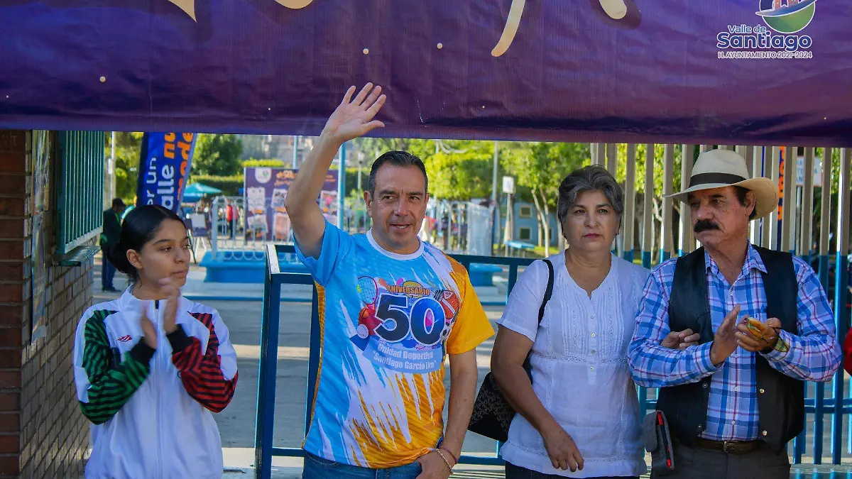 El alcalde competira en la carrera