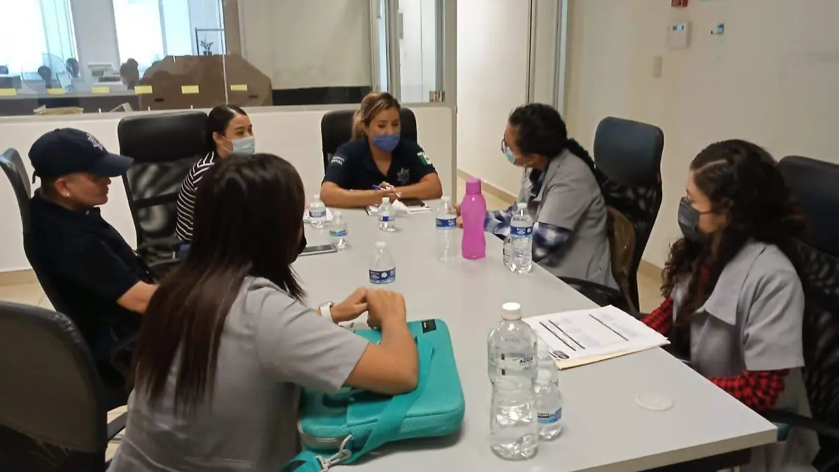 CAPACITAN-A-PERSONAL-DEL-MUNICIPIO-(3)