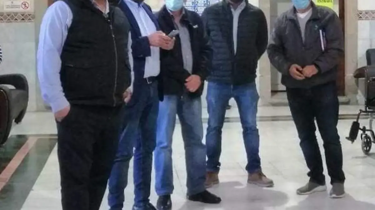 Se-reúne-Cesar-Prieto  (1)