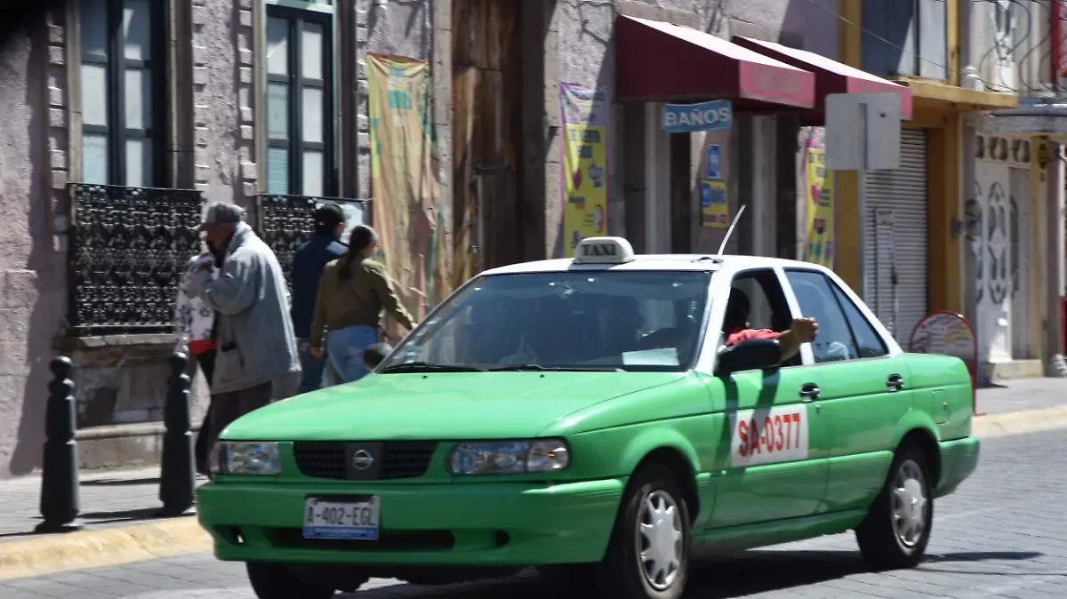 CON PLATAFORMA DE SERVICIO PRIVADO NO HABRA CANCHA PAREJA 1