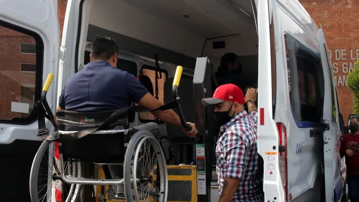 REALIZA UNIDAD MOVIL ADAPTADA 8 TRASLADOS DIARIOS 1