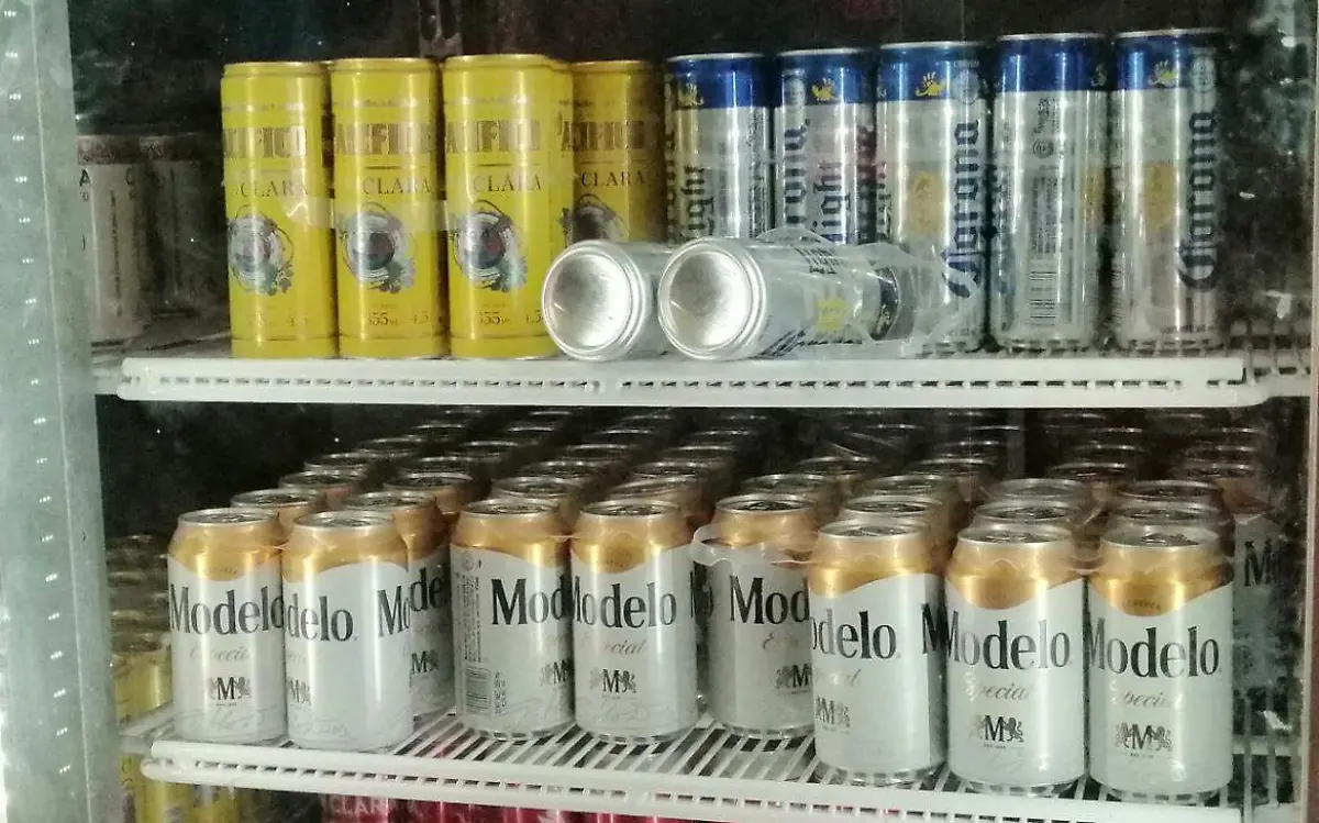 ESPERAN EXPENDIOS DE CERVEZA BUENAS VENTAS PARA EL GRITO DE INDENDENCIA 3